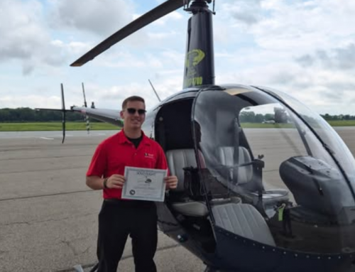 Helicopter Mechanic School vs Pilot School: What’s the Difference?